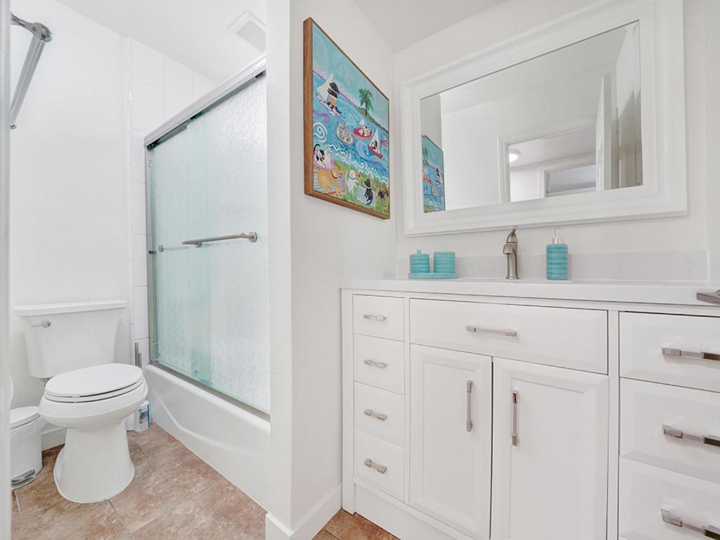 3 Bedrooms Ньюпорт-Бич Экстерьер фото