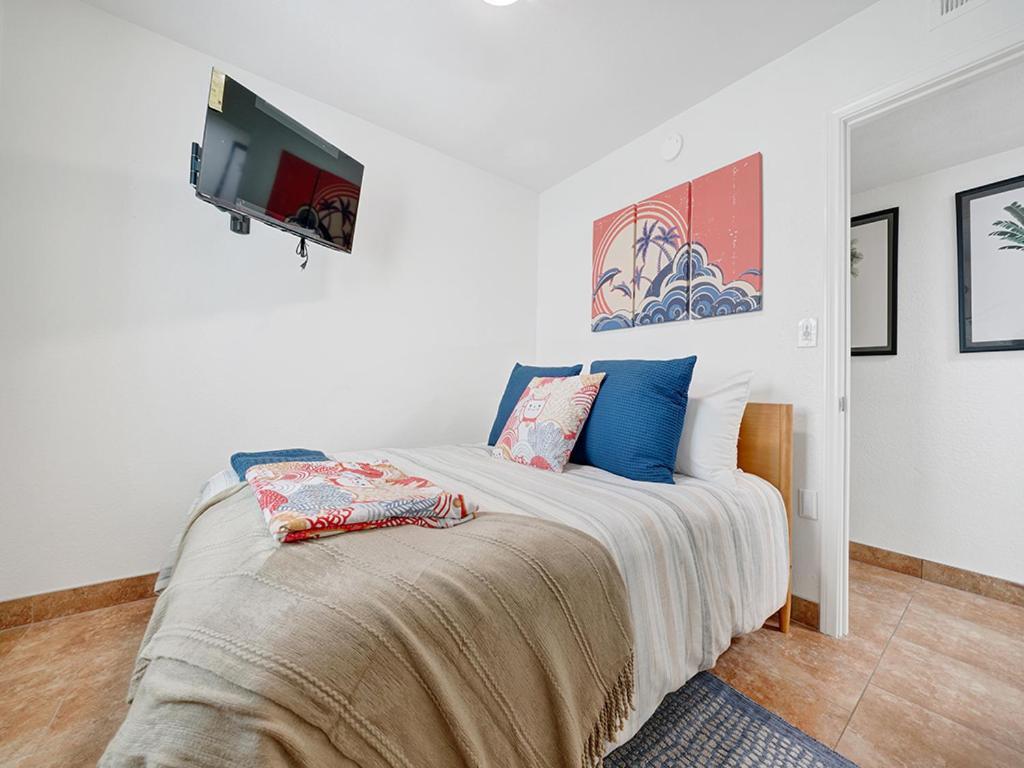 3 Bedrooms Ньюпорт-Бич Экстерьер фото