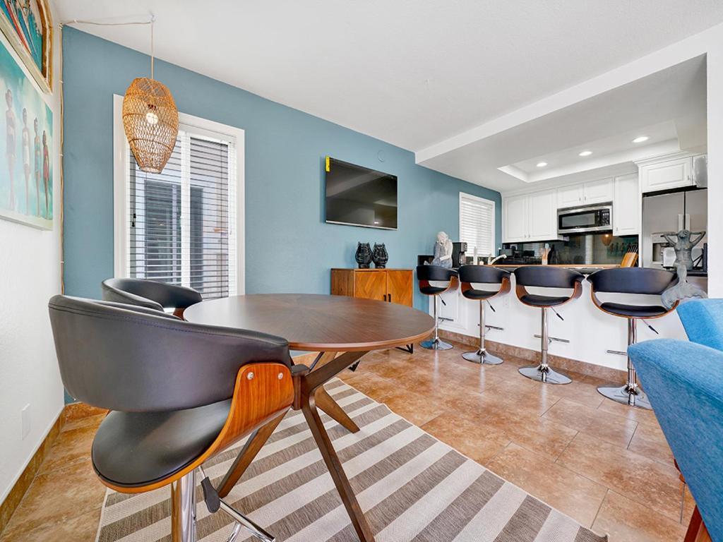 3 Bedrooms Ньюпорт-Бич Экстерьер фото